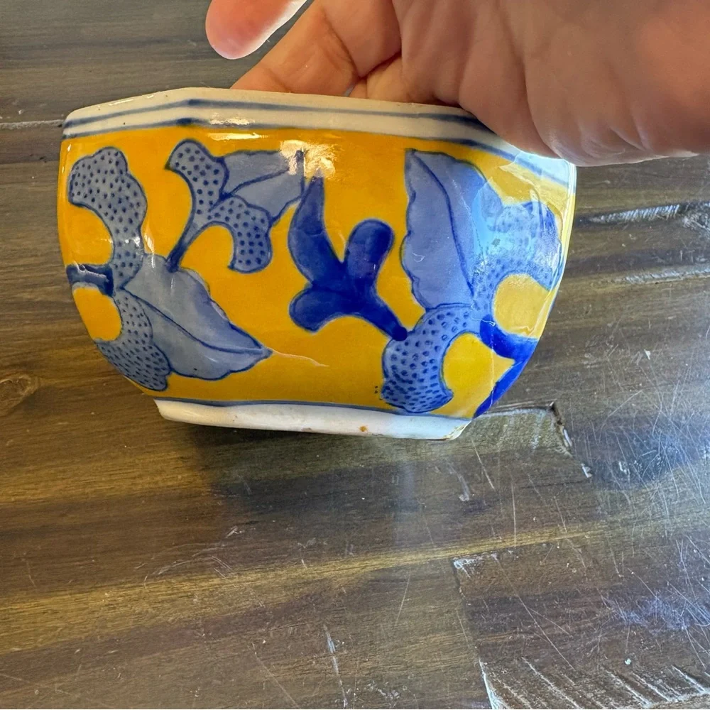 Vintage Blue Yellow Chinese Ceramic Box Jewelry Catchall Lid Trinket Lidded Bowl - Picture 7 of 11